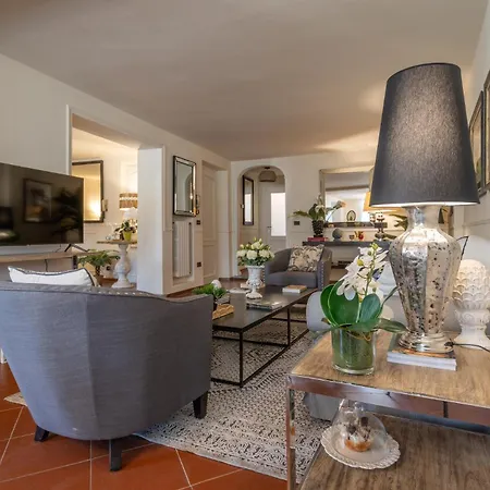 Il Salotto Dell'anfiteatro Apartment Lucca